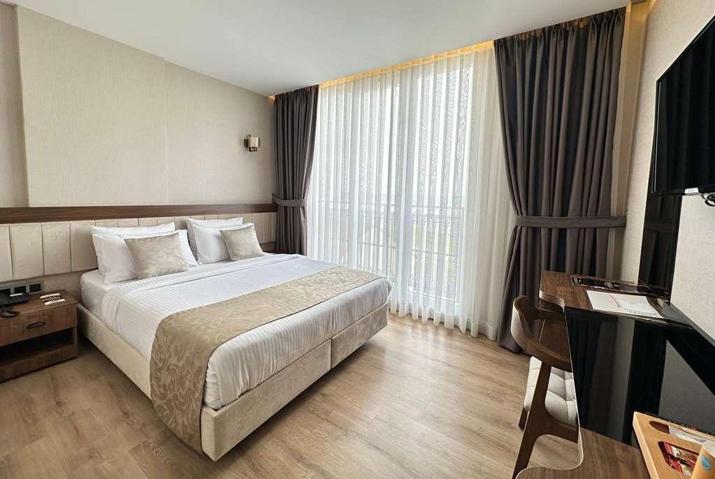 Operla Airport Hotels, Tm Isztambul Szoba fotó