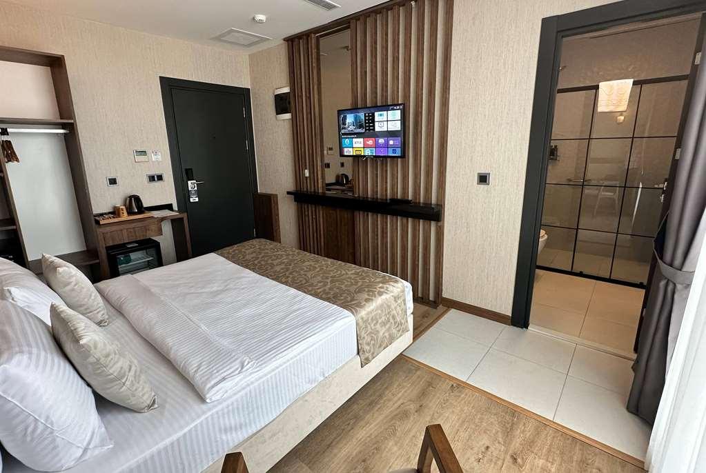 Operla Airport Hotels, Tm Isztambul Szoba fotó