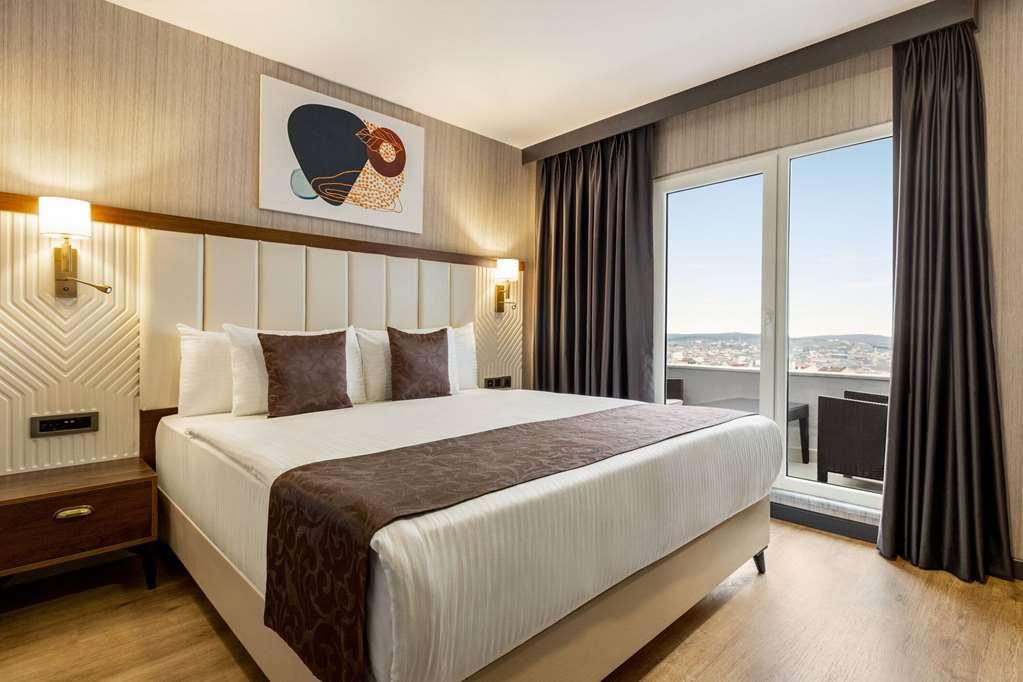 Operla Airport Hotels, Tm Isztambul Szoba fotó