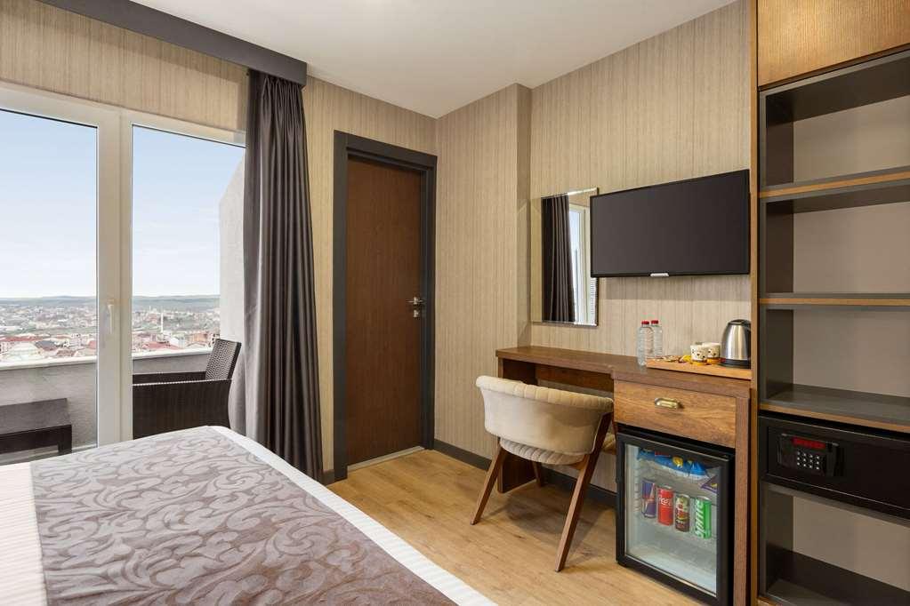 Operla Airport Hotels, Tm Isztambul Szoba fotó